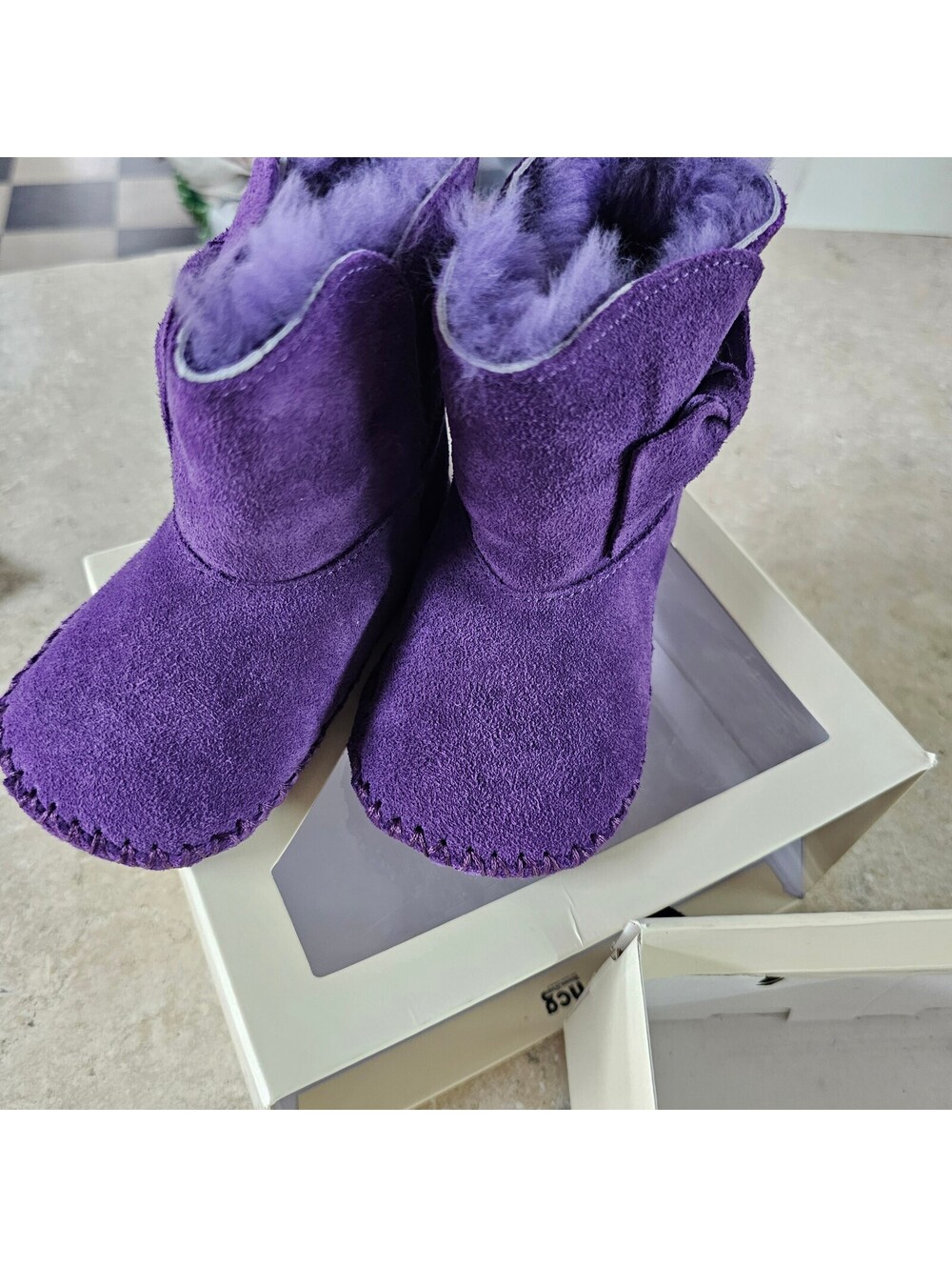 UGG I Cabby Infant Purple Suede Boots Size 4/5